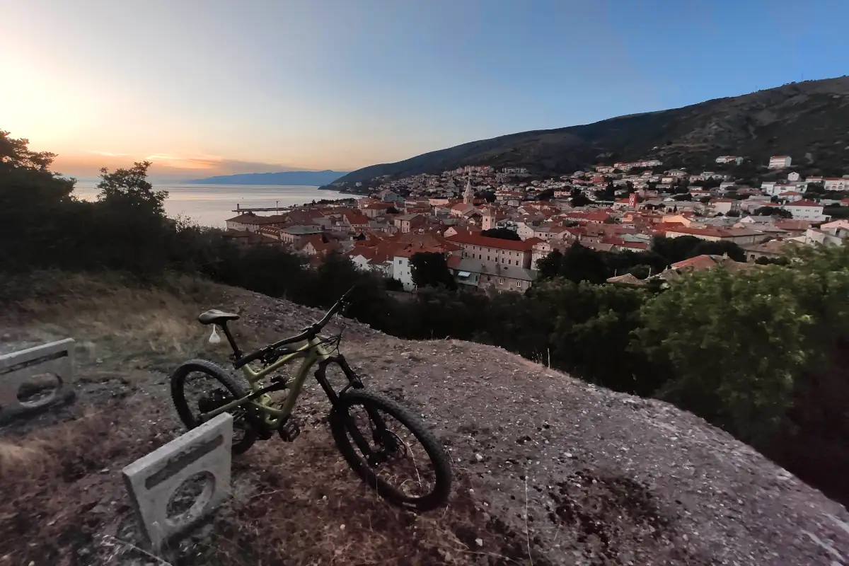 Image of my YT Capra in Senj